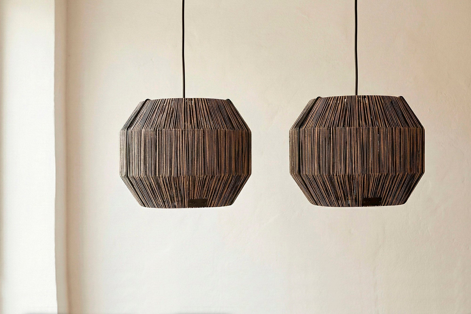 007 KORU OK07 DOUBLE BROWN THREAD C-BLACK